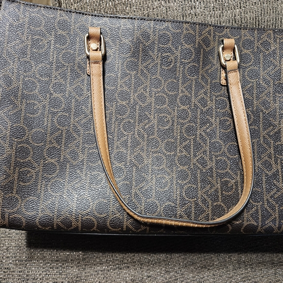 Hand bag - Picture 2 of 5